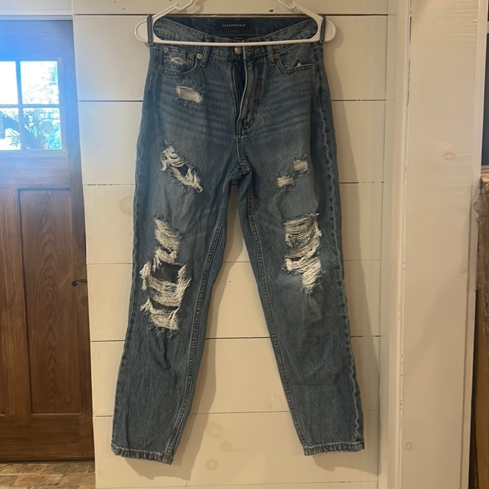 Aero Sz 0 distressed Jeans